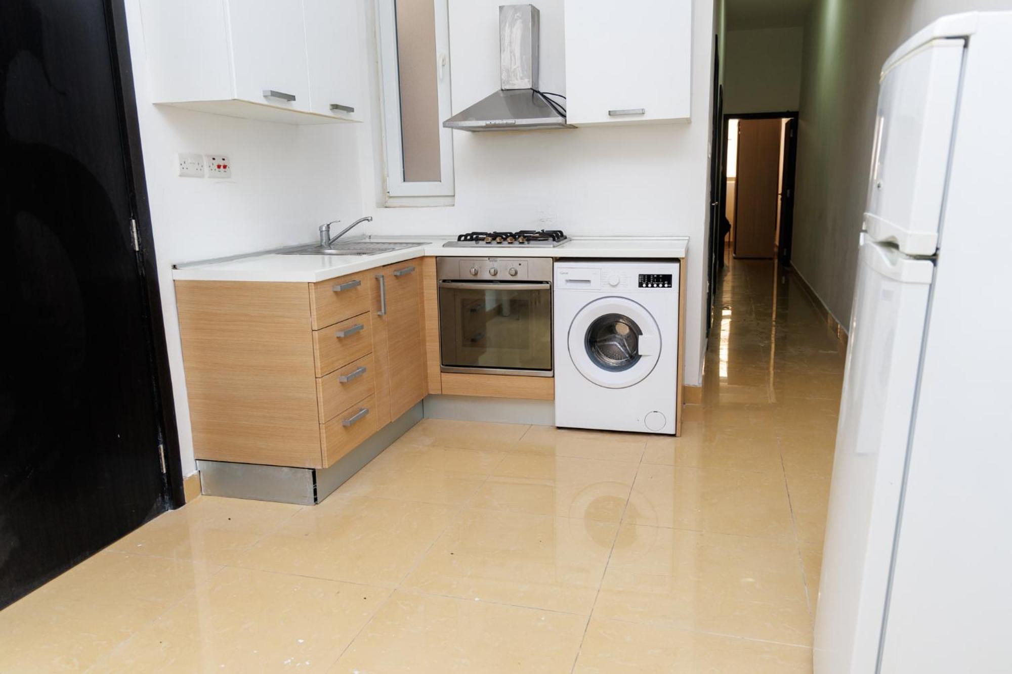 Stylish St.Julians 2 Bedroom Apartment For Rent In The City Centre With Terrace San Ġiljan Extérieur photo